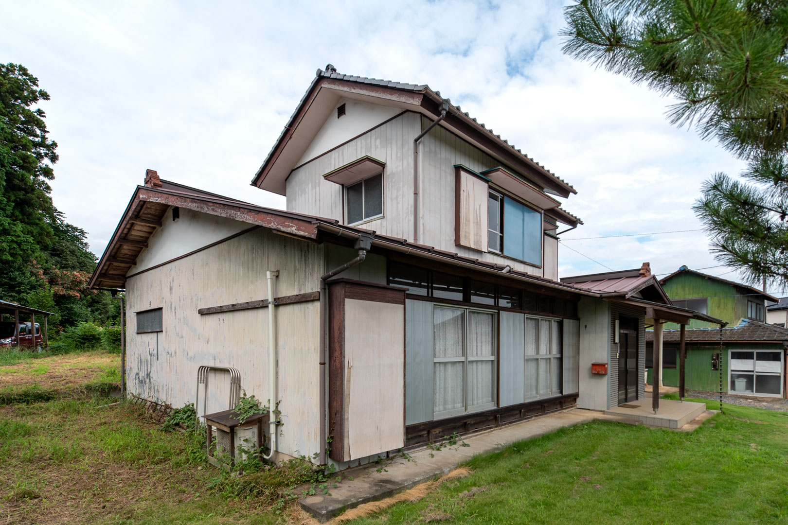 鳩山町　リノベーション施工前　外壁