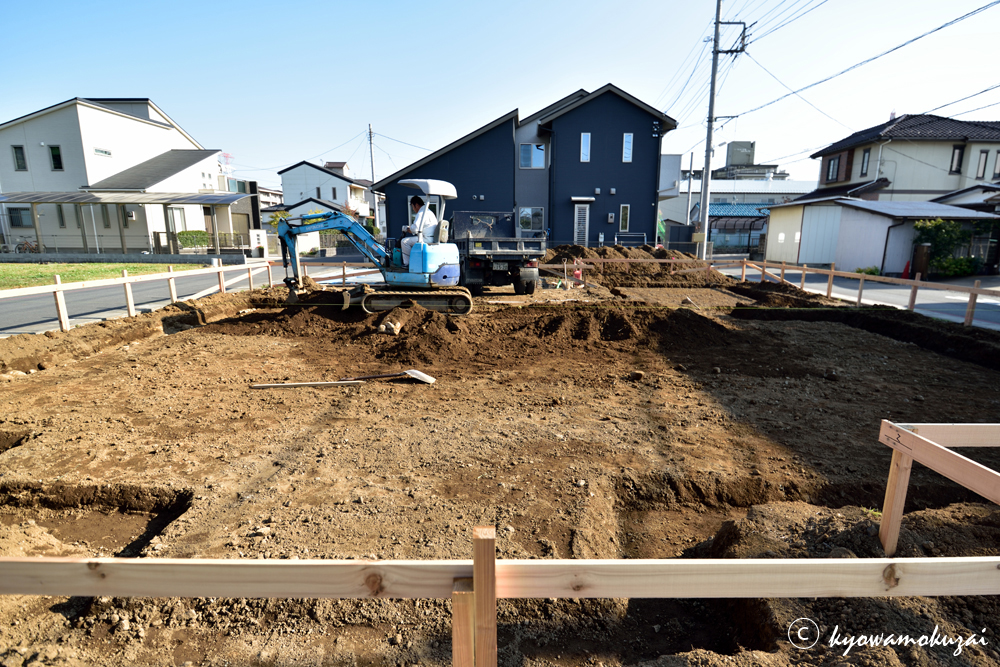 鶴ヶ島市　注文住宅　基礎工事　着工