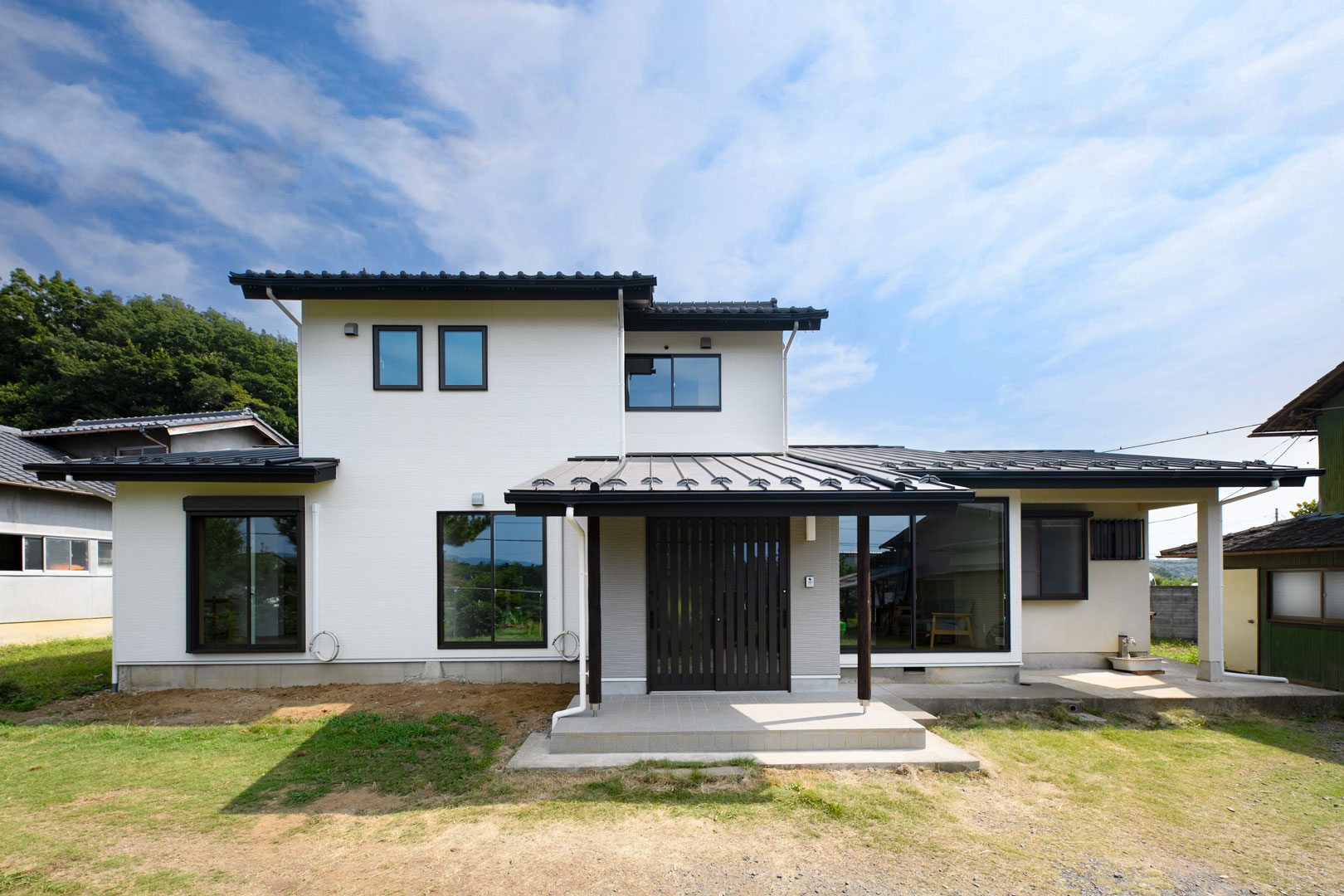 鳩山町リノベーション後　外観